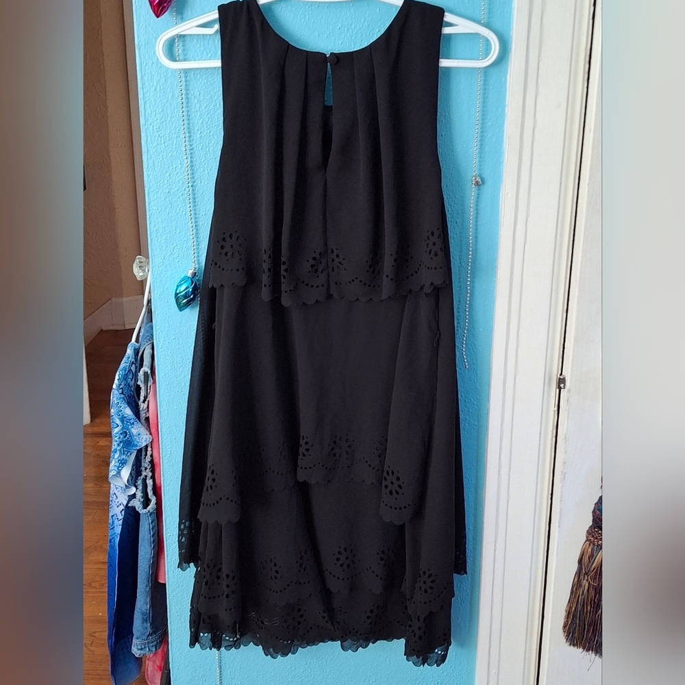 Jessica Simpson Ruffled Sleeveless Dress Women's Sz 4 Black W Eyelet Trim Exc